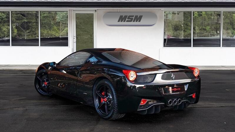 FERRARI 458